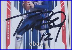 2005 Tom Brady Autographed Leaf Rookies & Stars New England Patriots