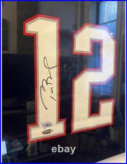 Autographed Tom Brady New England Patriots Jersey (Navy Blue, Fanatics Holo)