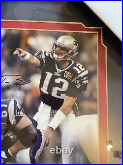Framed Tom Brady New England Patriots Signed 16 x 13' Super Bowl 38 PSA/DNA
