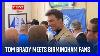 NFL_Star_Tom_Brady_Meets_Birmingham_Fans_In_A_Pub_01_mu