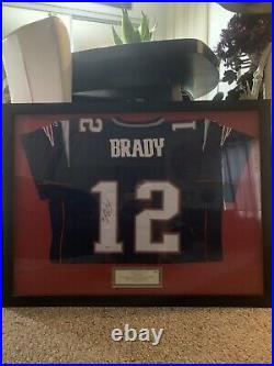 New England Patriots Tom Brady Signed Framed Jersey with COA