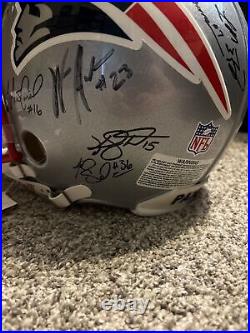 Patriots Autographed Riddell Helmet Includes Tom Brady. No COA, Read Description