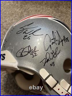 Patriots Autographed Riddell Helmet Includes Tom Brady. No COA, Read Description