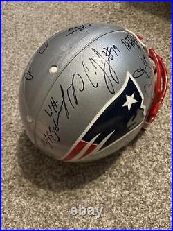 Patriots Autographed Riddell Helmet Includes Tom Brady. No COA, Read Description