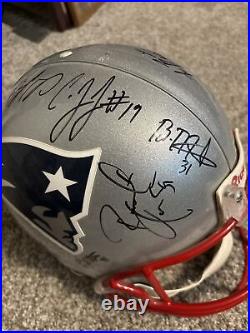 Patriots Autographed Riddell Helmet Includes Tom Brady. No COA, Read Description