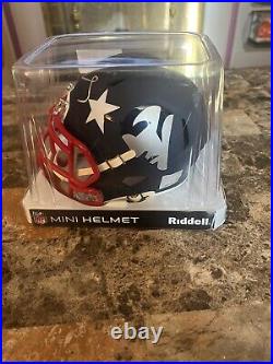 TOM BRADY Autographed New England Patriots AMP Mini Helmet withcoa and holo