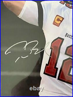 TOM BRADY THE GOAT Autographed/Signed Tampa Bay Buccaneers 16x20 Photo FANATICS