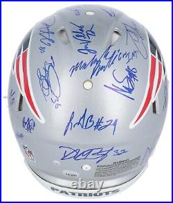 Tom Brady 2014 New England Patriots Super Bowl Champs Team Signed Helmet Steiner