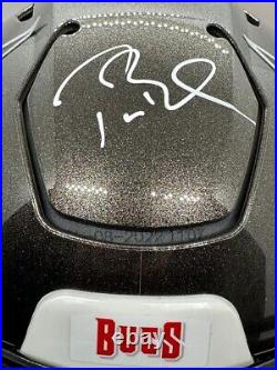 Tom Brady Autographed Tampa Bay Buccaneers Speed Flex FS Helmet! Fanatics