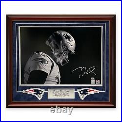Tom Brady Signed Autographed 16x20 Photograph Framed To 20x24 Fanatics