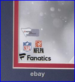 Tom Brady Signed Framed 16x20 NE Patriots Screaming Photo Fanatics AA0105767