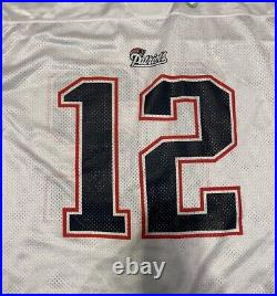 Tom Brady Signed Patriots Jersey NFL goat Medium Size Away Reebok Jersey