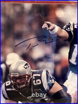 Tom Brady Signed Super Bowl 38 16x20 Matted Framed Photo with COA