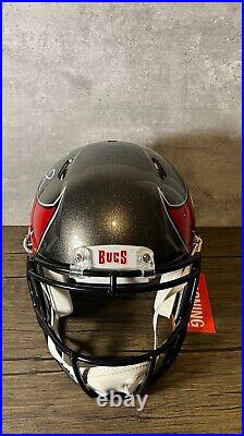 Tom Brady Tampa Bay Buccaneers Signed Riddell Speed Authentic Helmet
