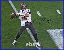 Tom Brady Tampa Bay Buccaneers Super Bowl LV Champs Signed 16x20 SB LV Photo